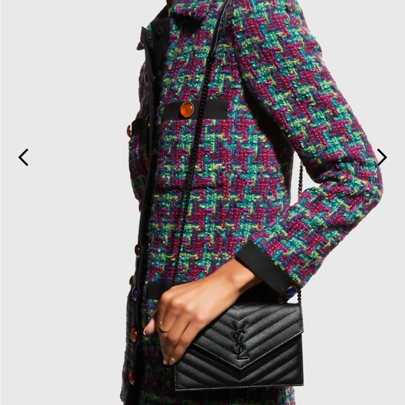 YSL Monogram Small Wallet on Chain in Grained Leather - Picture 3 of 6